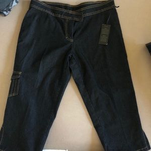 bisou bisou jean capris new tag attached